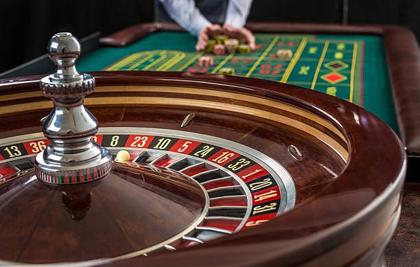 slotsgg Habanero slot game interface on mobile device showing reels and controls