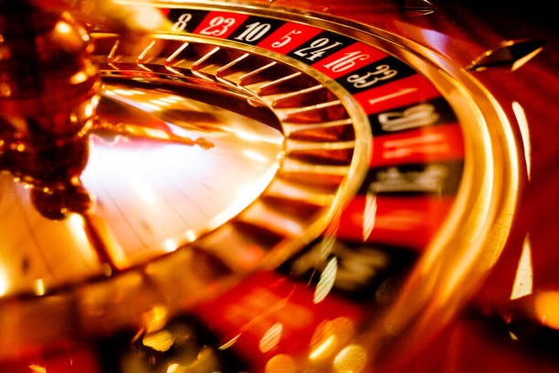 Phoenix Rises slot game interface on slotsgg mobile platform
